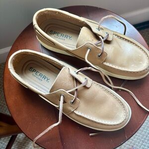 Sperry boys boat shoes. Size 10.